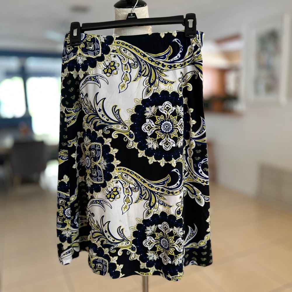 212 Collection Black and White A-Line Cocktail Skirt